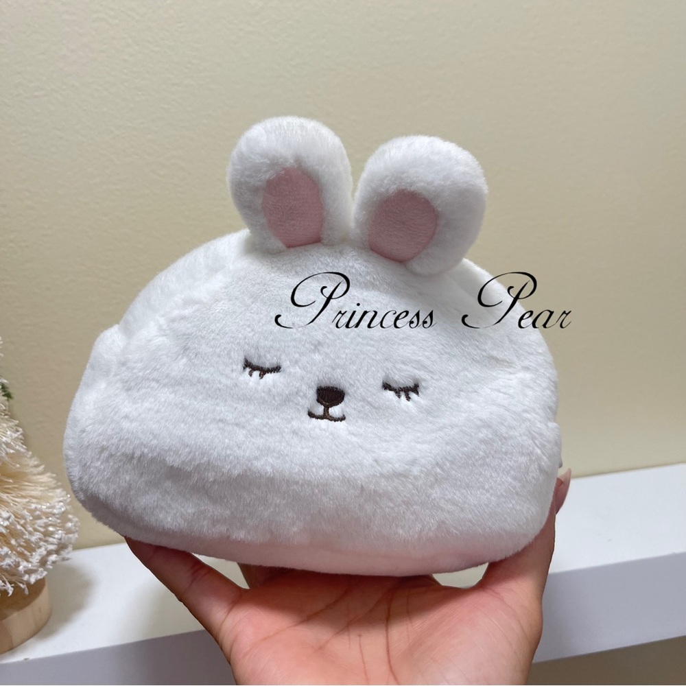 Starbucks 2020 Korea Bunny white coin pouch
